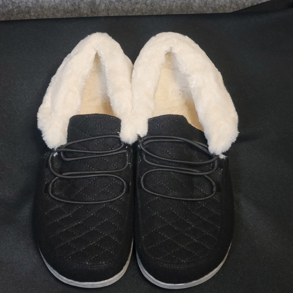 VIONIC Believe Slippers sz 8 Arch Support
